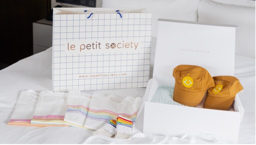 Le Petit Society Suite