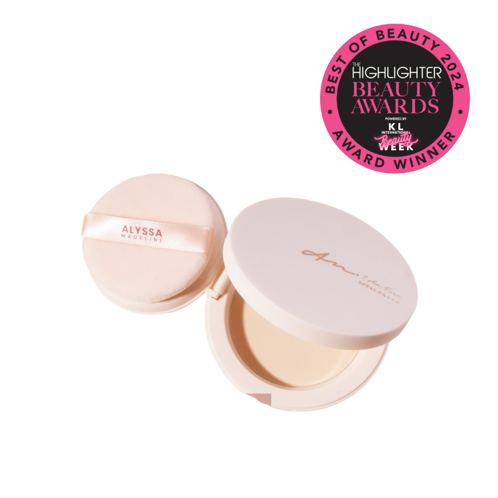 Alyssa Madeline compact powder