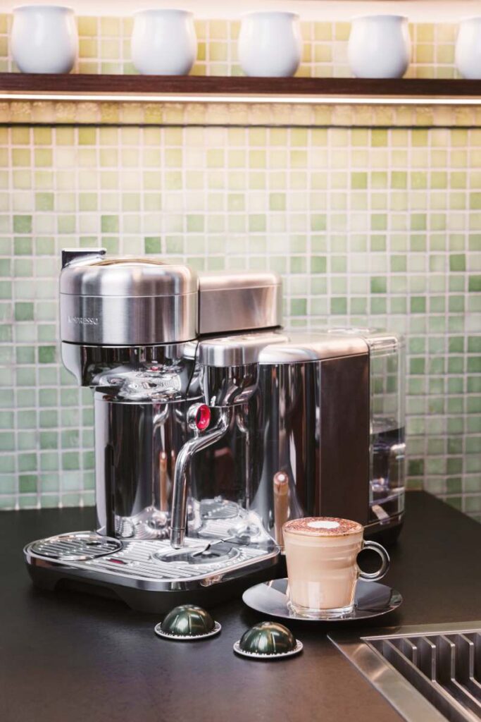 Nespresso Vertus Creatista