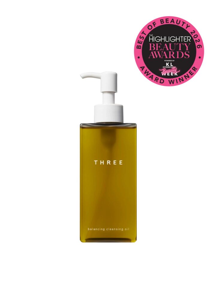 THREE Balancing Cleansing Oil